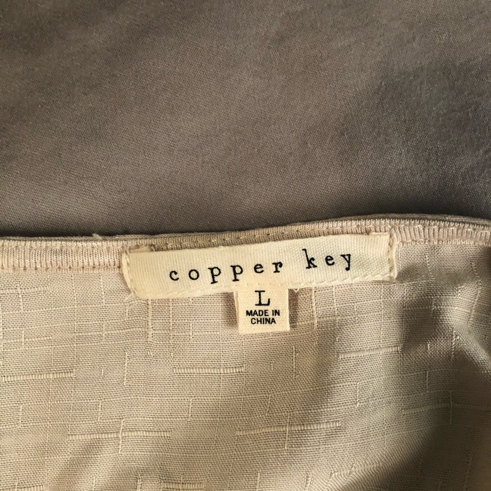 Copper Key tunic - Picture 2 of 2
